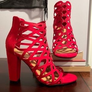Red Velvet Bamboo Heels